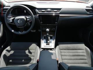 Škoda Superb (2023) 2.0 TDi 4x4, ČR, Scout, DSG - náhled 11