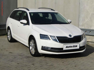 �koda Octavia 2.0 TDi, DSG, navi, LED