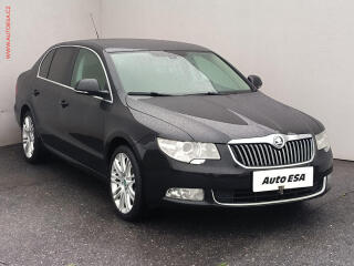 �koda Superb 1.9tdi, servis.kniha