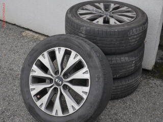 Kia Ceed (2016) 1.6 CRDi, ČR, AC, navi, park - náhled 27