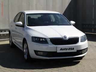 �koda Octavia 1.6 TDi, �R, AC, TZ, park