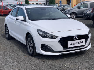 Hyundai i30 1.0 T-GDi, R, AC, tempo