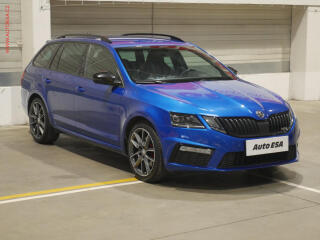 �koda Octavia 2.0 TDi, RS, LED, kamera