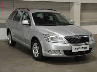 �koda Octavia 2.0 TDi, �R, AC, temp, ta�n�