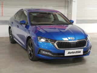 �koda Octavia 2.0 TDi, 1.maj,�R, Style