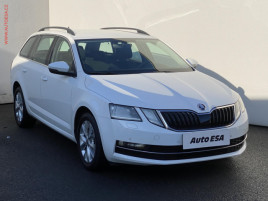 koda Octavia 1.6 TDi, 1.maj,R, Style, LED