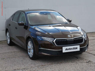 �koda Octavia 1.5 TSi, 1.maj,�R, Selection