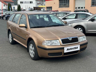 �koda Octavia 2.0i 4x4, zmk.�azen�