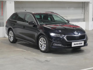 koda Octavia 2.0 TDi, Style, DSG, navi,