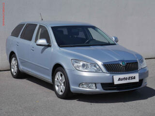 �koda Octavia 1.6TDi, �R, Klima
