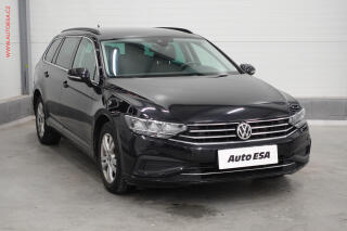 Volkswagen Passat 2.0TDi, DSG, LED, navi