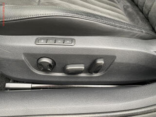 Škoda Superb (2017) 2.0TDi, ČR, Style, bixen, - náhled 15