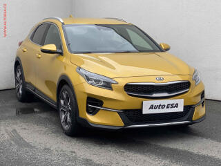 Kia XCeed 1.5  T-GDi, 1.maj,�R, AC, TZ
