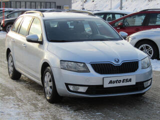 �koda Octavia 1.6 TDi, �R, Ambition, AC