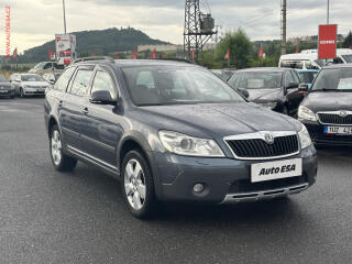 �koda Octavia 2.0TDi 4x4, AC, v�h�ev sed