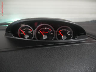 Ford Focus (2006) 2.5, xenon, autoAC - náhled 16