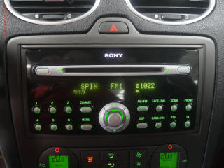Ford Focus (2006) 2.5, xenon, autoAC - náhled 17