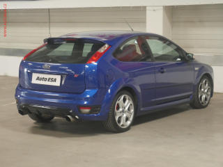 Ford Focus (2006) 2.5, xenon, autoAC - náhled 4