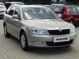 koda Octavia 2.0 TDi, R, DSG, navi