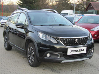 Peugeot 2008 1.2PT, Allure, navi