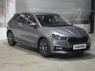 �koda Fabia 1.0TSi, �R, LED, AC