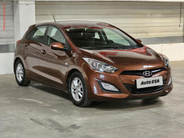 Hyundai i30 1.4i, 1.maj,R, AC, park