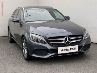 Mercedes-Benz 1.6, AT, LED