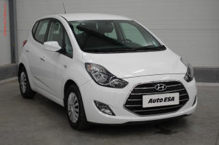 Hyundai i30 1.6 i, R, AC, tempo