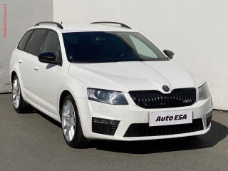 koda Octavia 2.0 TDi, RS, bixen, navi, TZ