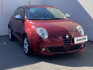 Alfa Romeo MiTo 1.4 16V, AC, v�h�ev sed