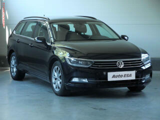 Volkswagen Passat 2.0 TDi, LED, kamera