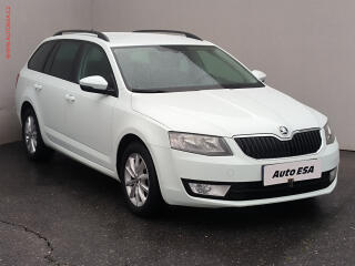 �koda Octavia 1.6 TDi, Style, park.�idla