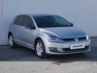 Volkswagen Golf 1.2TSi, xenon, AC