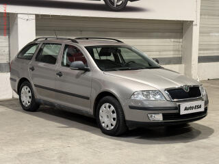 �koda Octavia 1.6i, 2.maj,�R, Tour, +kola