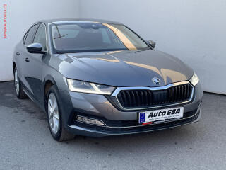 �koda Octavia 1.5 TSi, Style, LED, navi