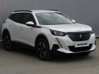 Peugeot 2008 1.2PT, Allure