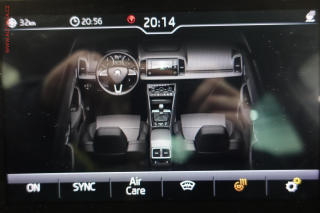 Škoda Karoq (2018) 2.0 TDi 4x4, ČR, Style, DSG - náhled 21