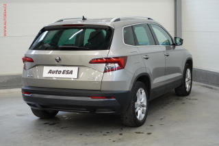 Škoda Karoq (2018) 2.0 TDi 4x4, ČR, Style, DSG - náhled 6