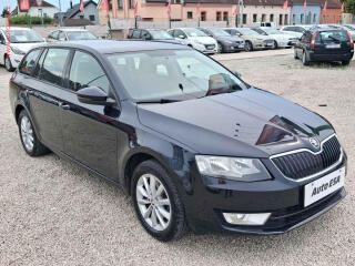 �koda Octavia 2.0 TDi, �R, AC, v�h�ev sed