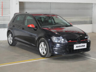 Volkswagen Golf 1.6 TDi, AC, park.�idla