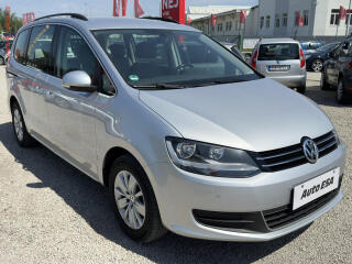 Volkswagen Sharan 2.0 TDi, AC, v�h�ev sed