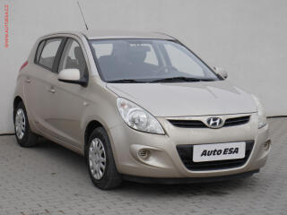 Hyundai i20 1.2i, �R, AC, park.asist