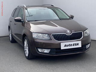 �koda Octavia 1.6 TDi, Ambiente, panor