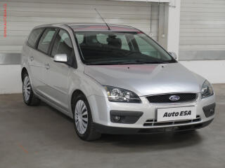 Ford Focus 1.6i, AC, park.kamera