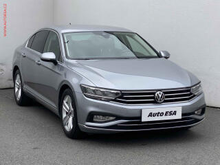 Volkswagen Passat 2.0TDi, 1.maj,�R, Elegance