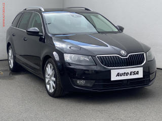 koda Octavia 2.0 TDi, DSG, bixen, webasto