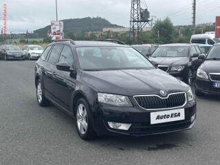 �koda Octavia 1.2 TSi, Ambition, park.