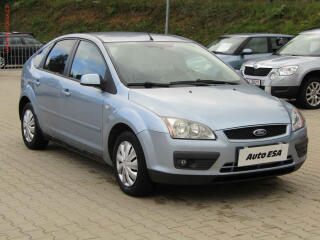 Ford Focus 1.6i, �R, AC