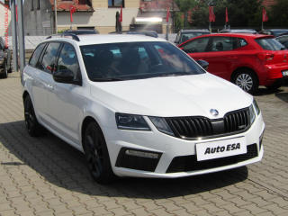 koda Octavia 2.0 TDi, Xenon, kamera