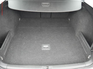 Volkswagen Passat (2012) 2.0 TDi, AC, temp - náhled 7